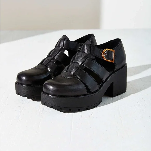 Vagabond Dioon Black Leather Sandal - Picture 1 of 5